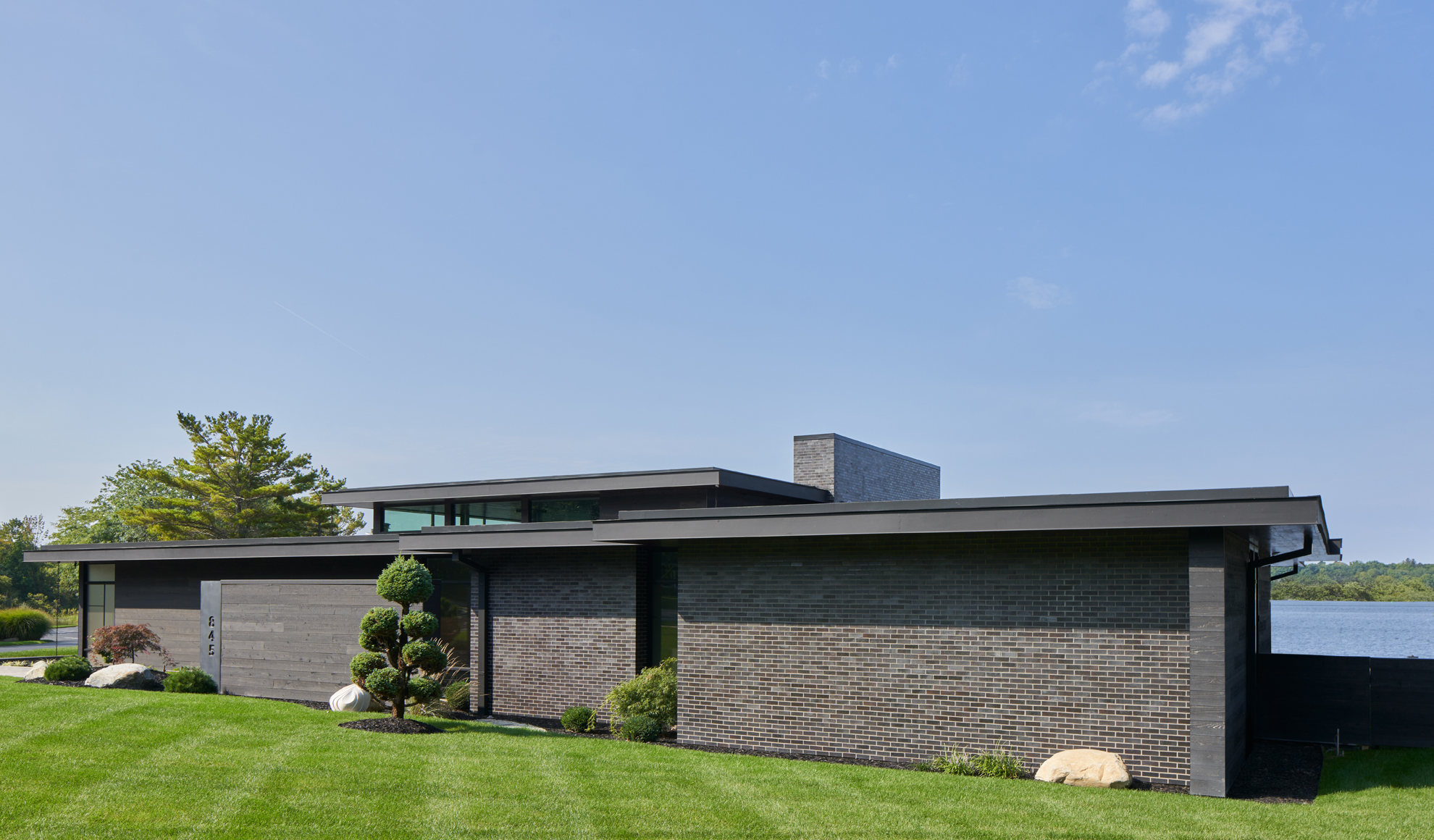 John Vancheri Interior Design Lake House 9